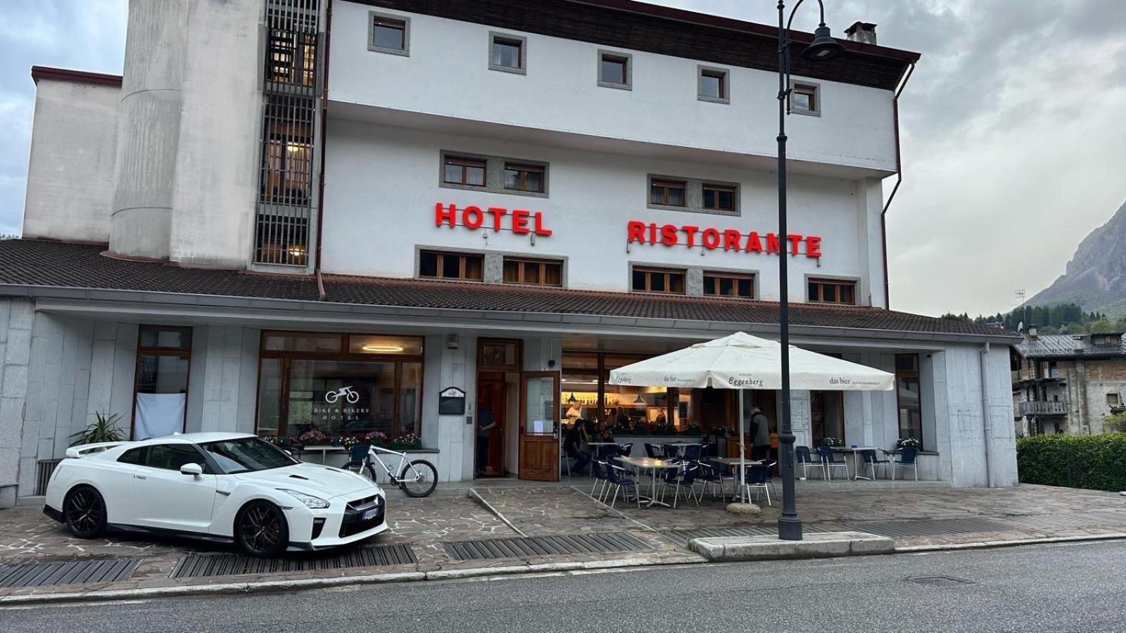 Bike & Bikers Hotel Restaurant Ампеццо Екстер'єр фото